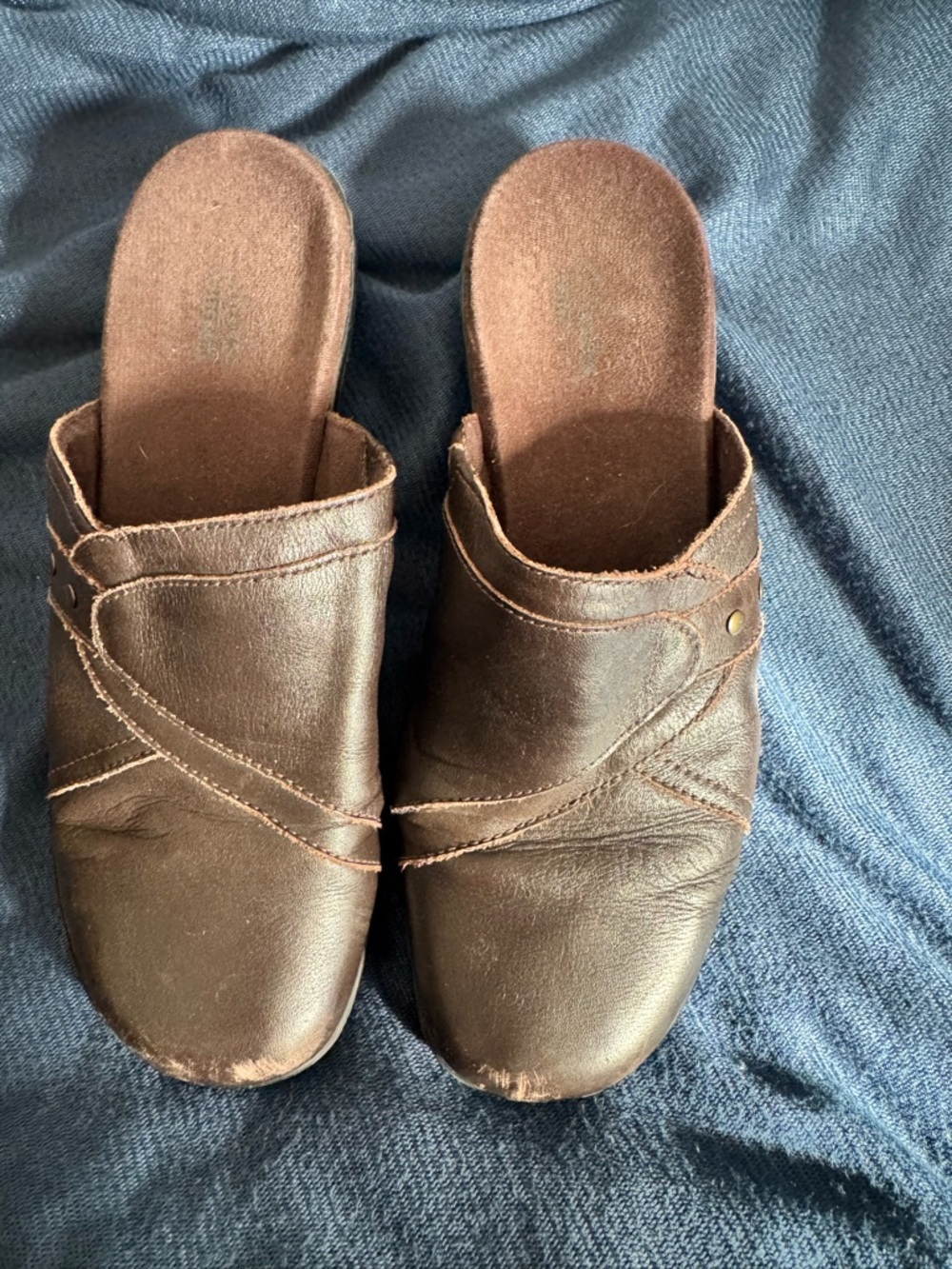 Women’s Brown Slip-On Leather Clogs Clark’s